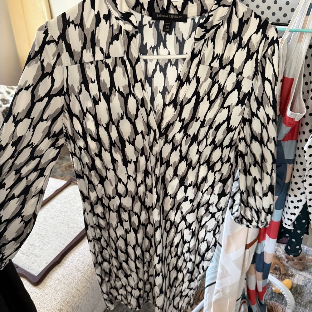 Banana Republic Black and White Patterned Dress